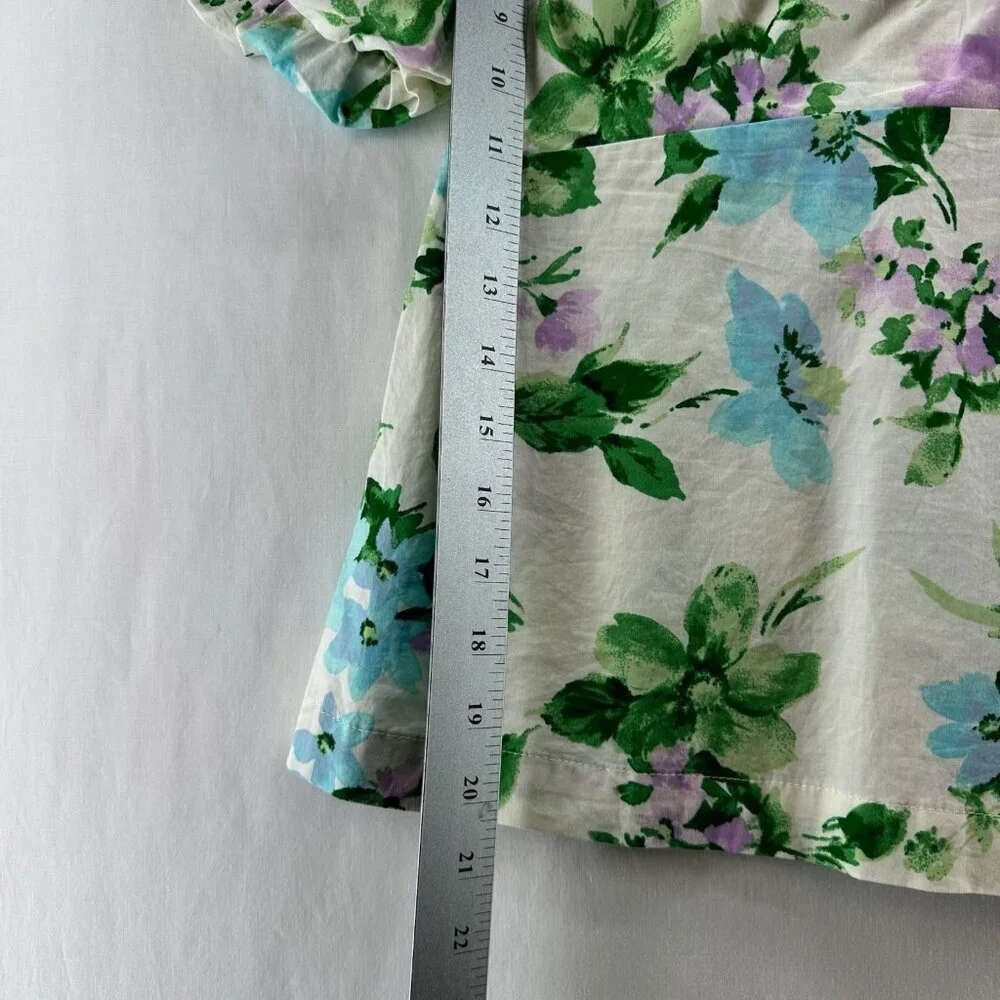 Old Navy Waist Defined V-neck Blouse Womens XS Puff-Sleeve Smocked Floral White